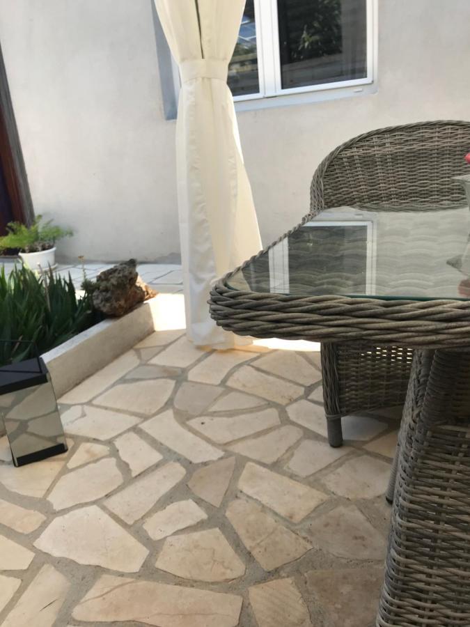 Apartmani Kate Stari Grad  Exterior foto