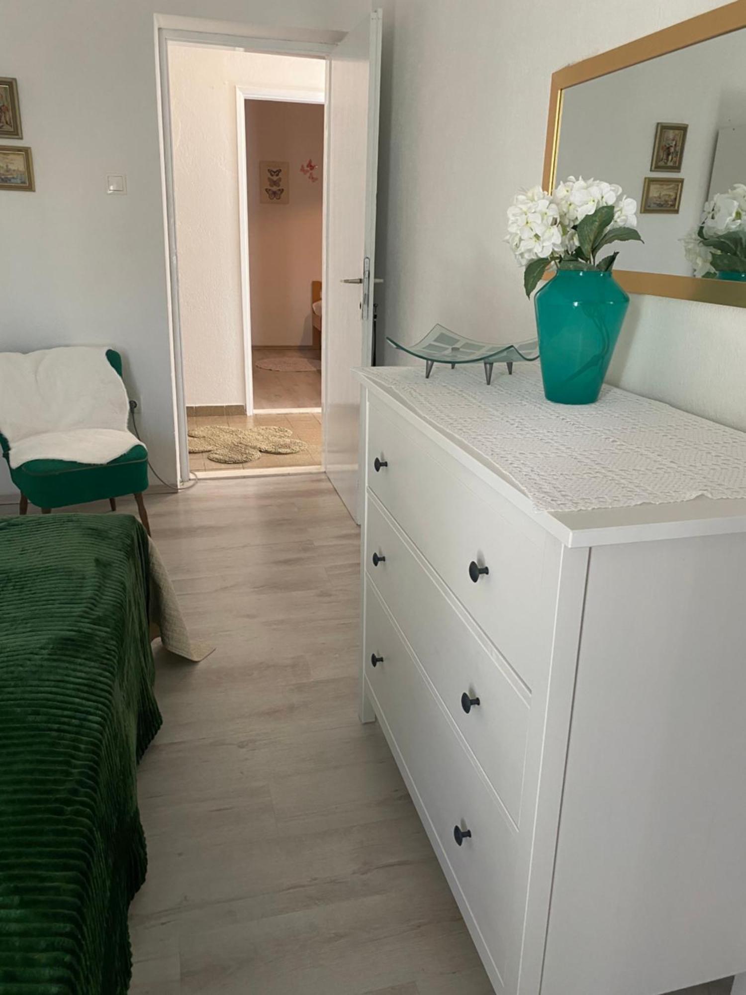 Apartmani Kate Stari Grad  Exterior foto