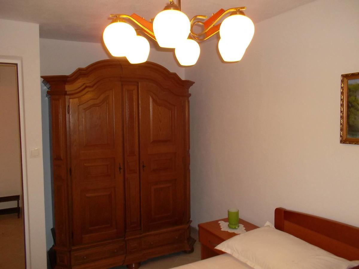 Apartmani Kate Stari Grad  Exterior foto